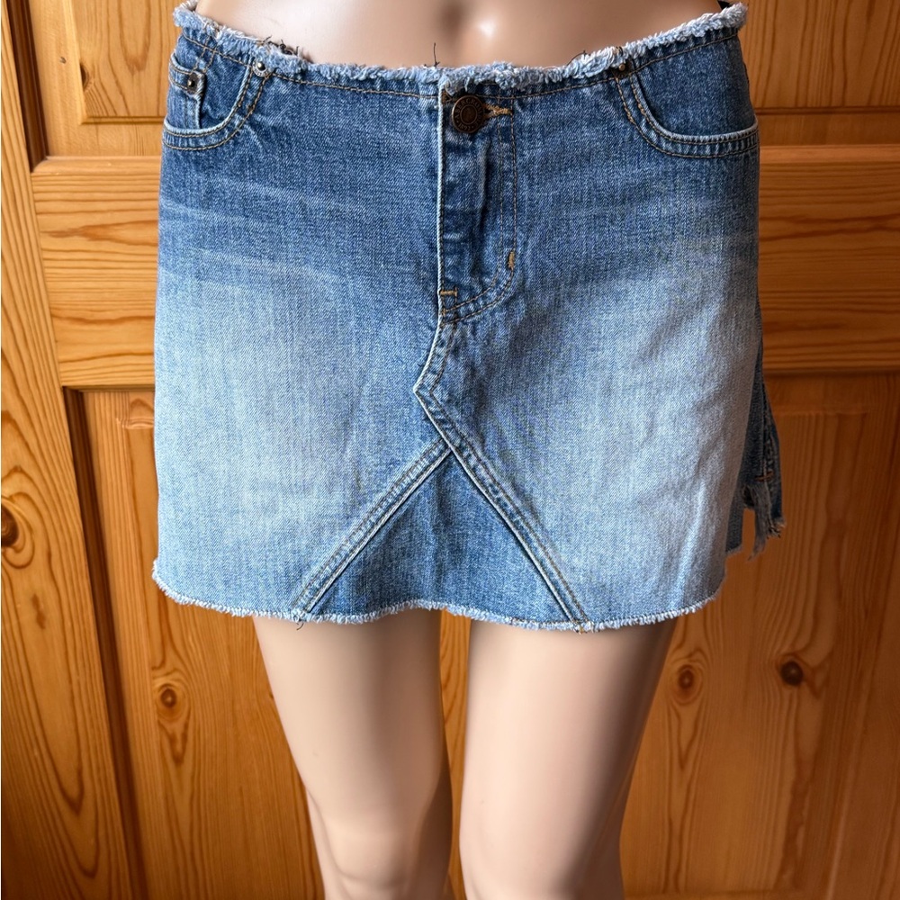 Vintage Y2K Abercrombie and Fitch Denim Micro Mini Skirt 0 No Waistband Low Rise